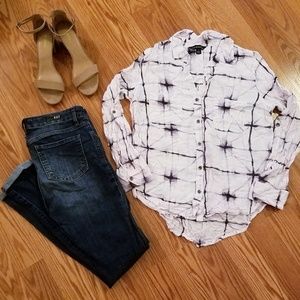 Unique Rock and Republic button up